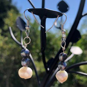 ‼️ Handmade Dark Blue/Purple &White Pearl Earrings